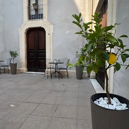 San Giuliano Palace